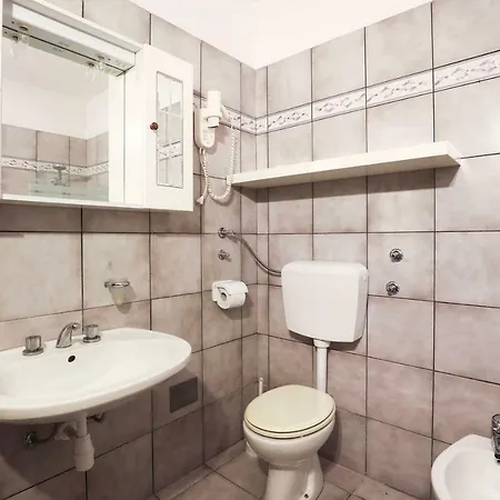 Vrata Jadrana Διαμέρισμα Ριέκα